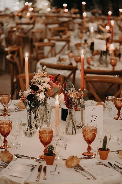 table de mariage couleurs orangées